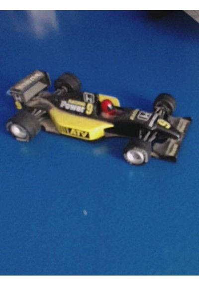 Compra Coche de carreras de juguete